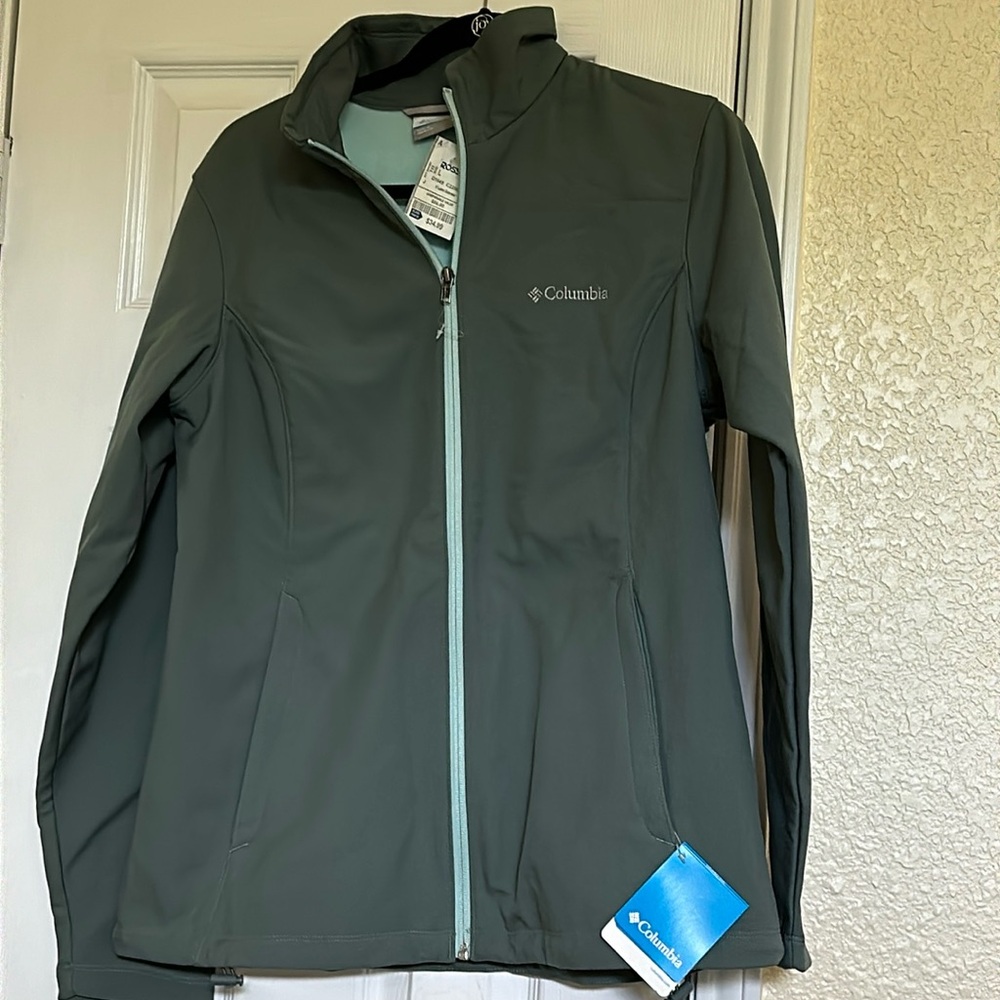 Women’s Columbia Jacket
